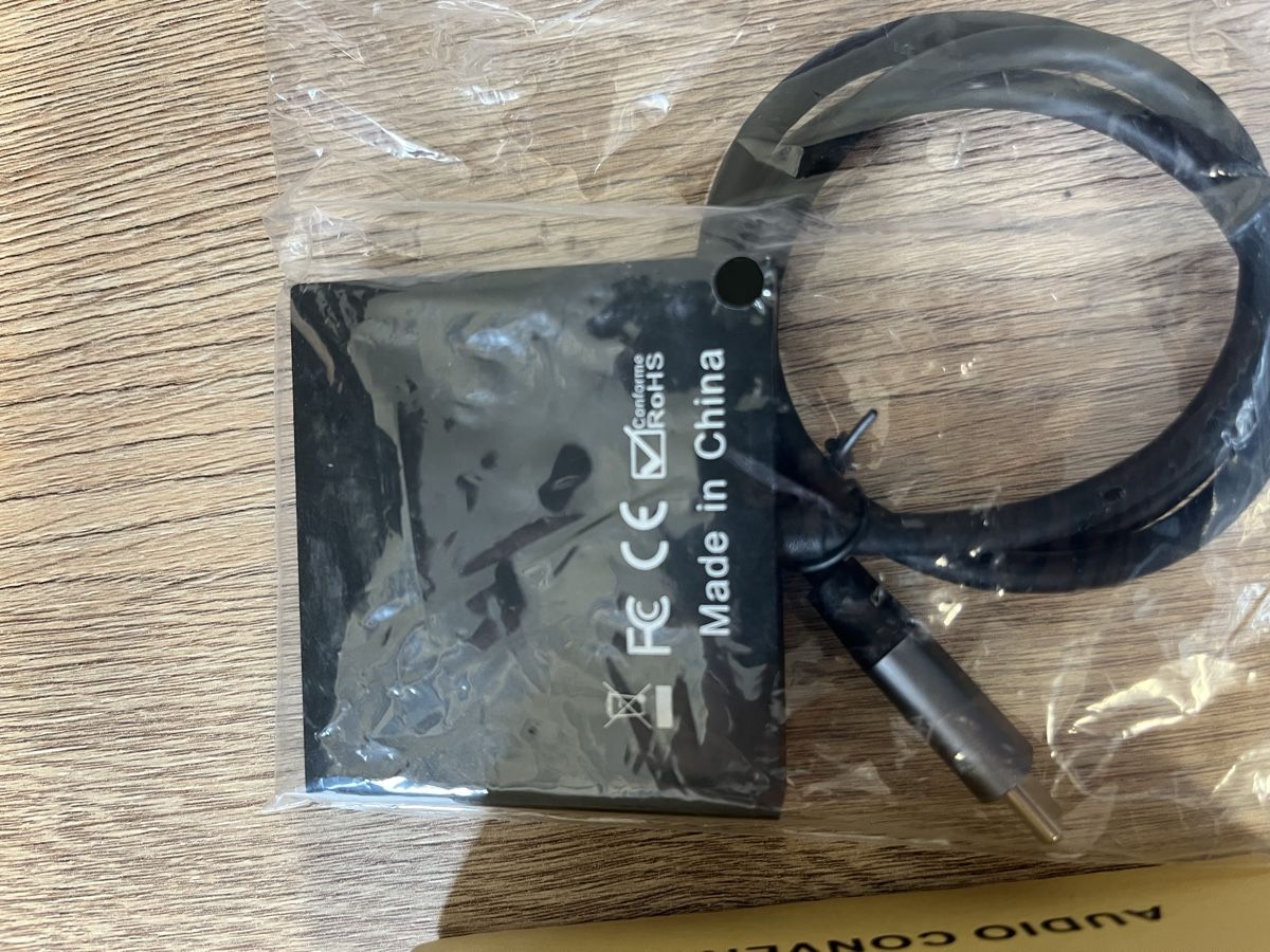 Unità & Adattatore: USB-C Bidirektional Switch 8K, Data & Video, Neu! – Nuovo e nell'imballaggio originale da Niederwil AG venduto da VST92 4