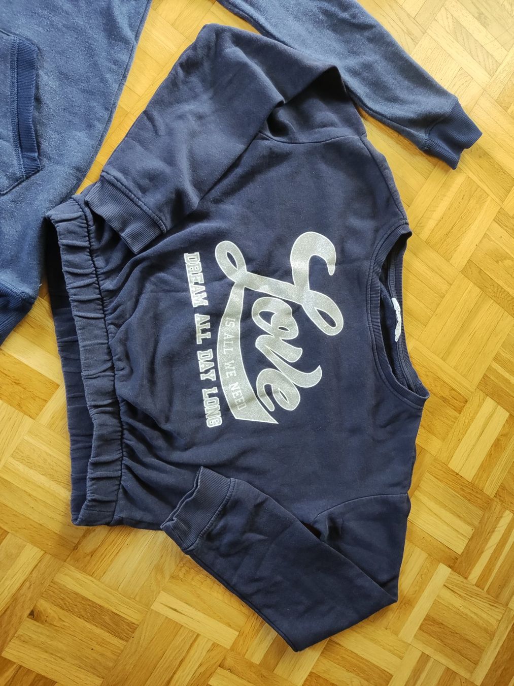 Maglioni & Felpe: Zwei blaue Mädchen Pullover 164 – Usato da Kriens venduto da rinzmann 2