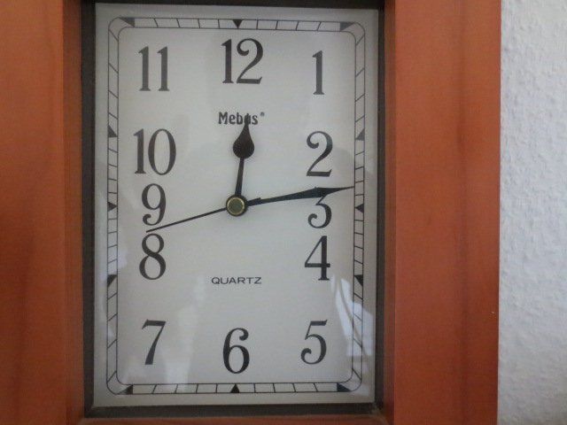 Orologi da terra & Orologi da parete: Quartz-Uhr "Mebus" mit Holzrahmen – Usato da Basel venduto da Christallina 4