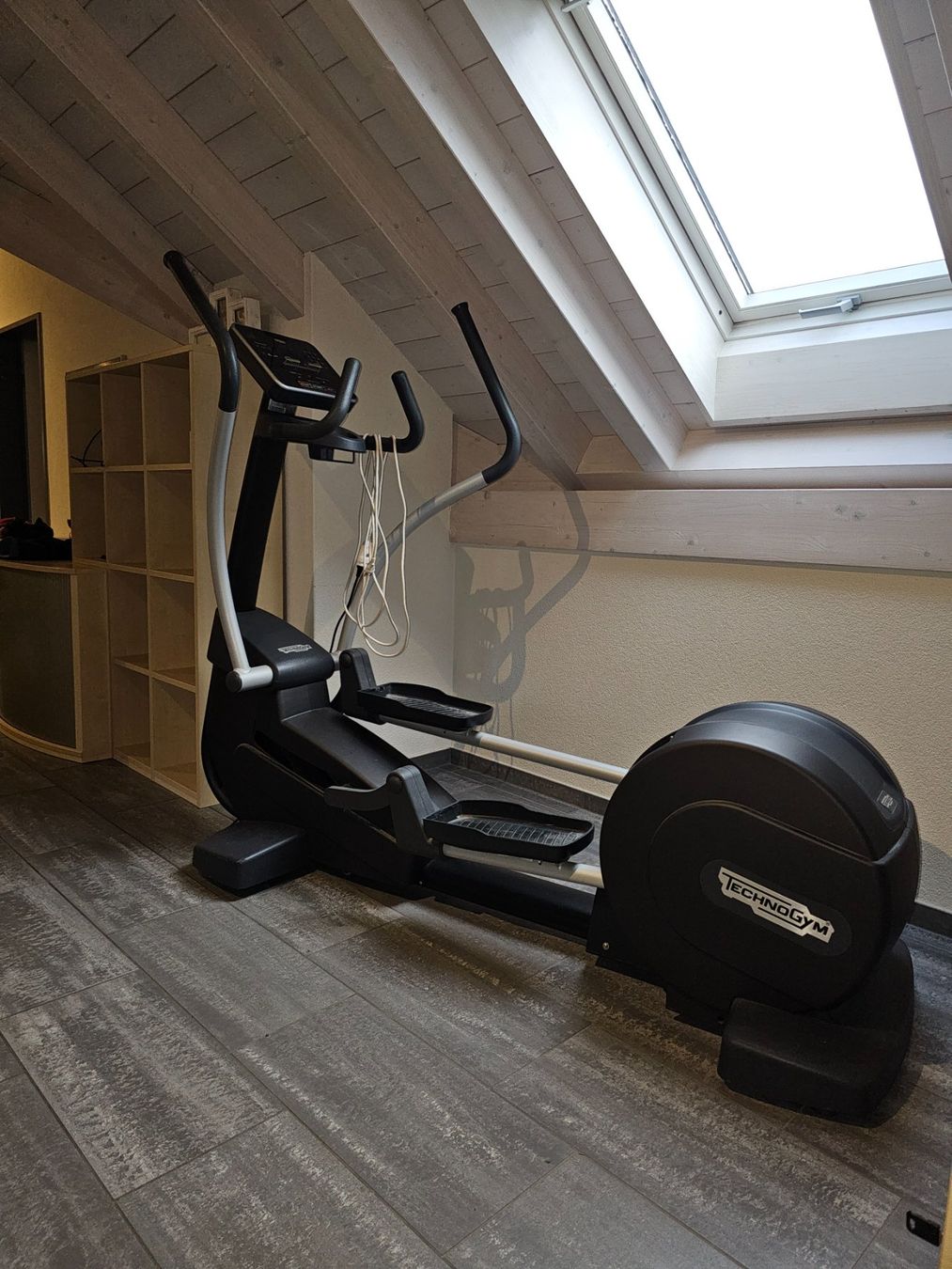 Technogym Vélos d'appartement: Crosstrainer von TechnoGym – D'occasion à Kirchberg BE par lorenz1970 3