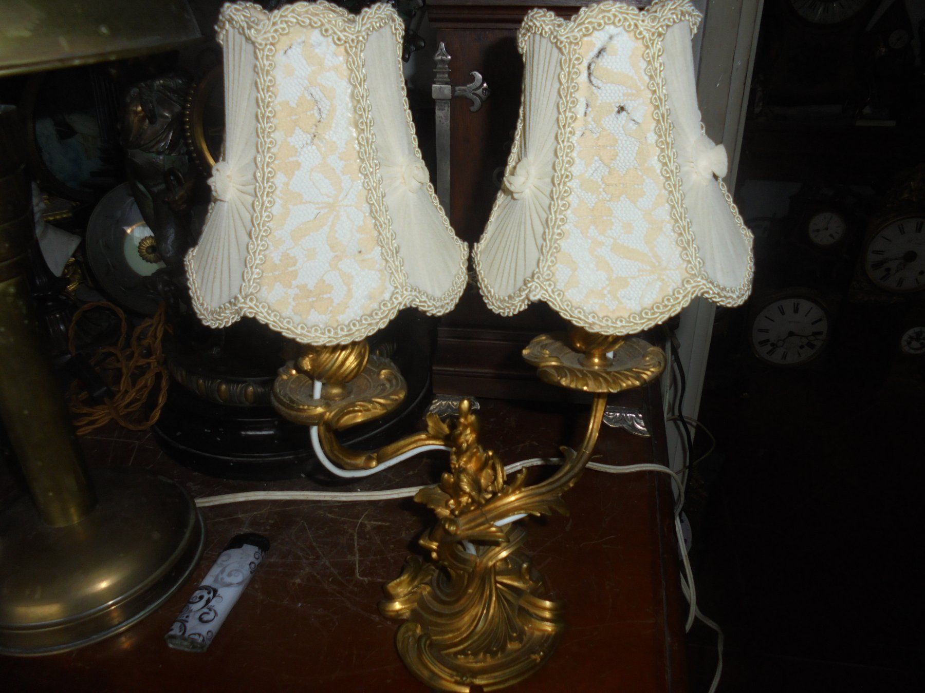 Lampade: Antike Doppellampe, Bronze, von ca. 1940 – Usato da Camorino venduto da Hunpete 1