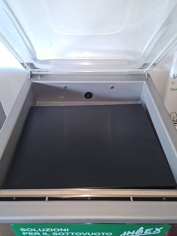 Tutte le macchine: Machine sous vide à cloche professionel – Usato da Genève venduto da luc_nz8d 1