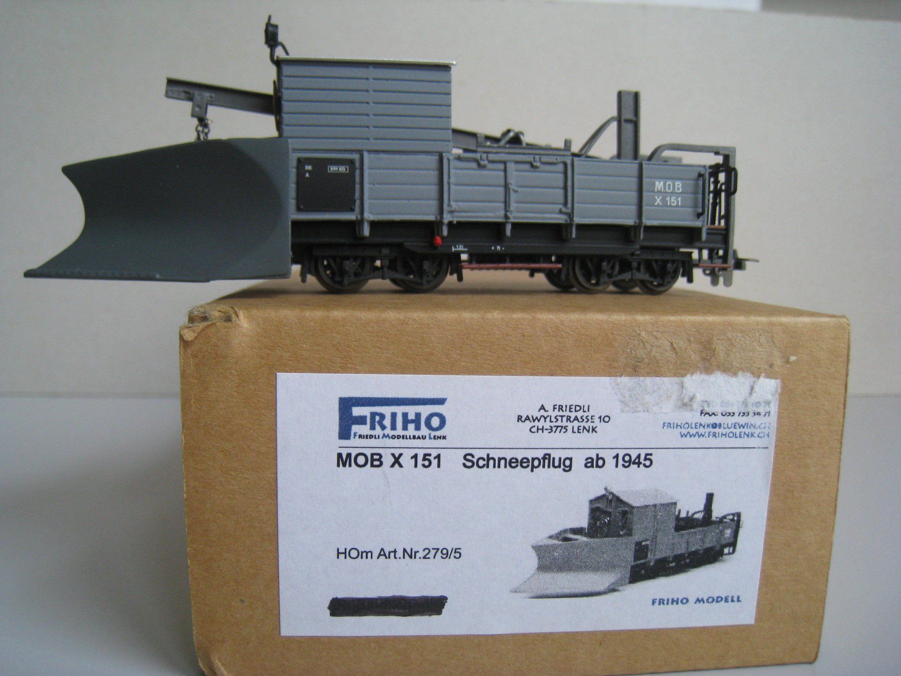Friho Modellini di ferrovie: Friho M O B  X 151, grau, Schneepflug ab 1945, Messingmodel – Usato da Buchs ZH venduto da swiss-train