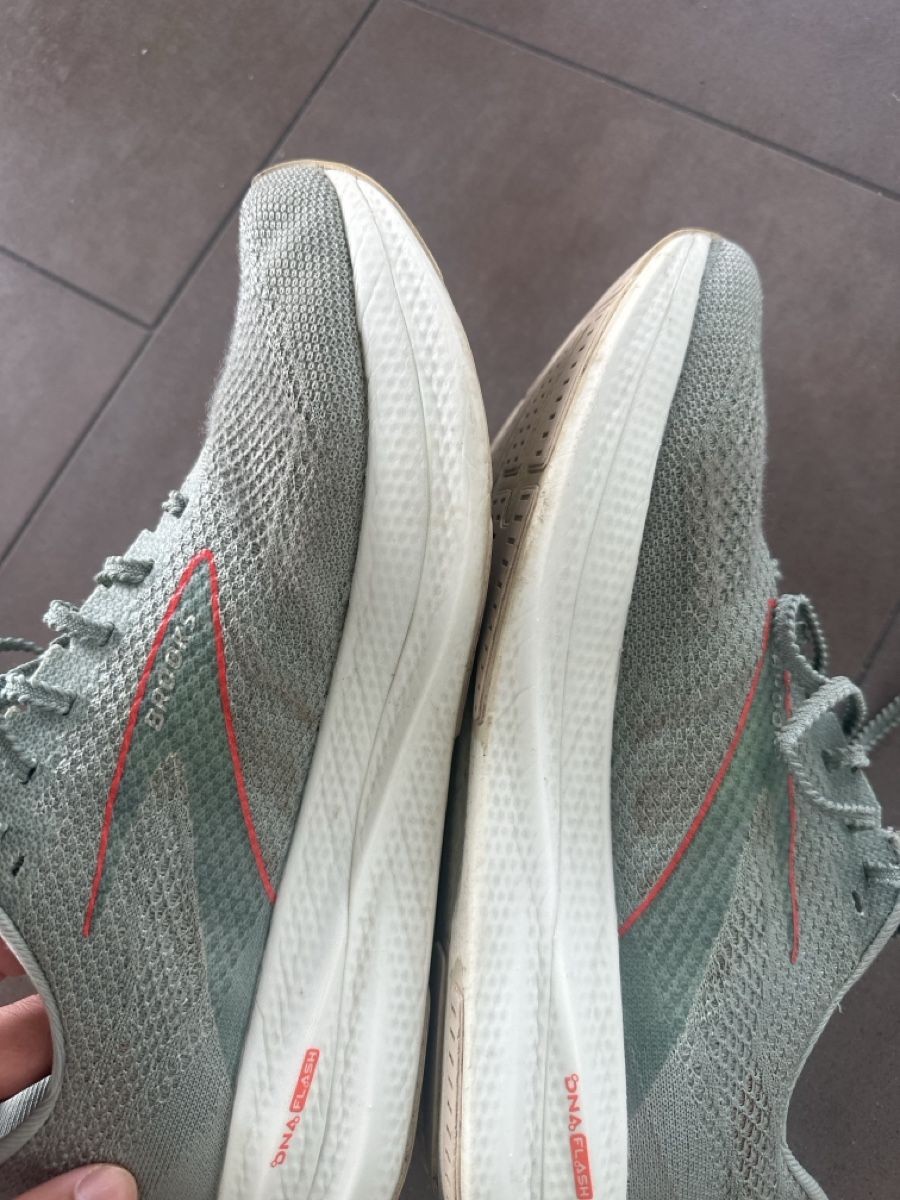 Brooks Scarpe da uomo: Brooks hyperion elite 3 (gr.45) – Usato da Frauenfeld venduto da bybong 4