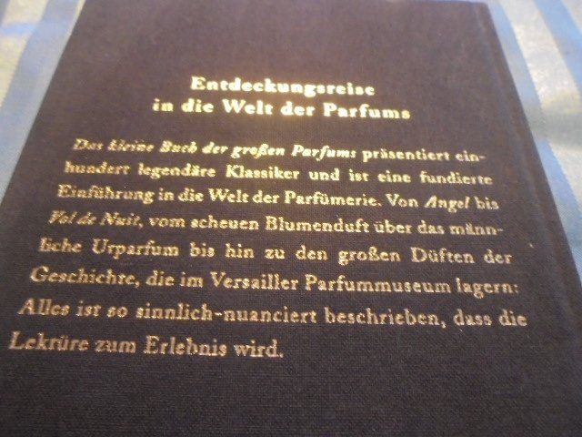 Libri: Das kleine Buch der grossen Parfums – Nuovo (secondo la descrizione) da Hinwil venduto da Glasperlen 5