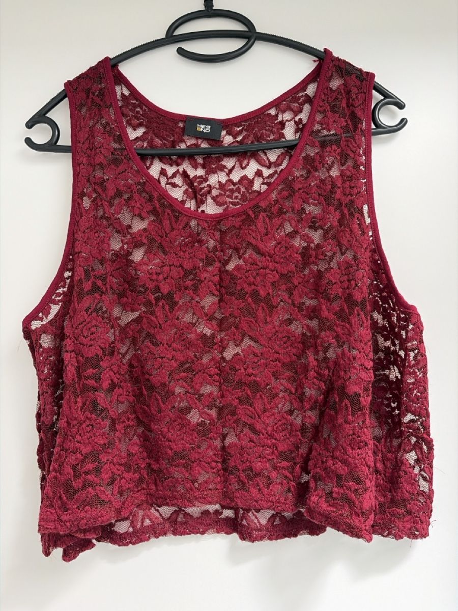 Yes Or No Top: Lacey Crop Top size 40-42 – Usato da Pfungen venduto da era_fnc2