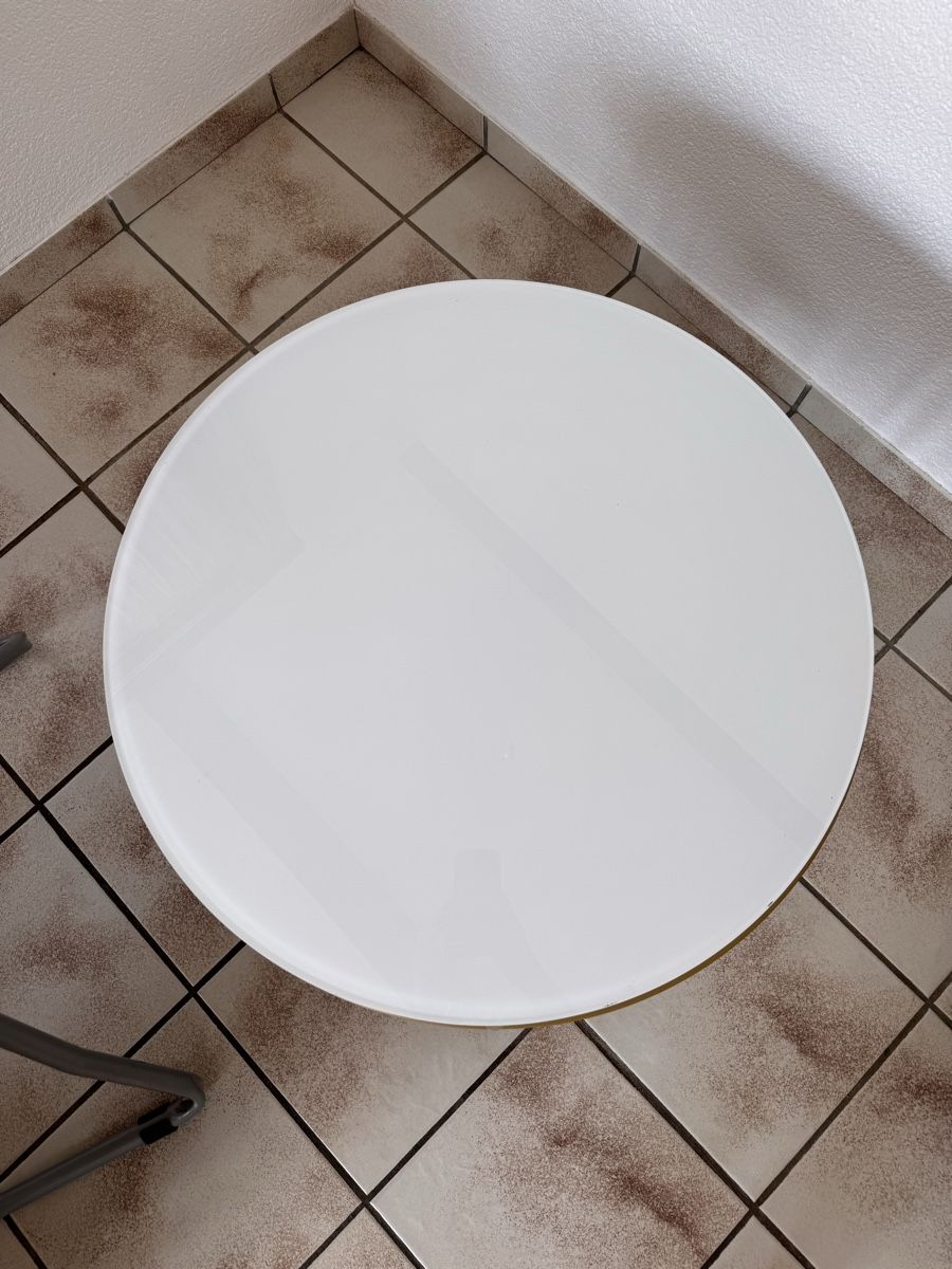 Tables: Couchtisch/Beistelltisch – D'occasion à Siselen BE par Mammut2577 1