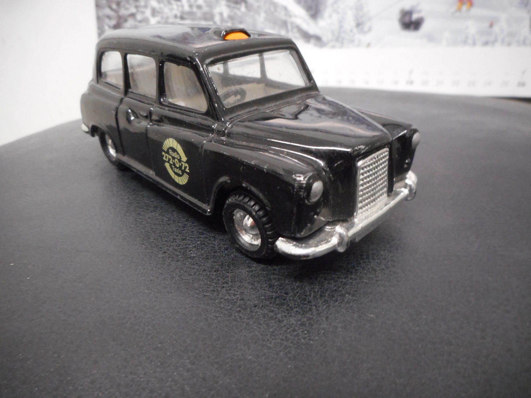 Modellini d'auto: London Taxi – Usato da Bretzwil venduto da gbfluck