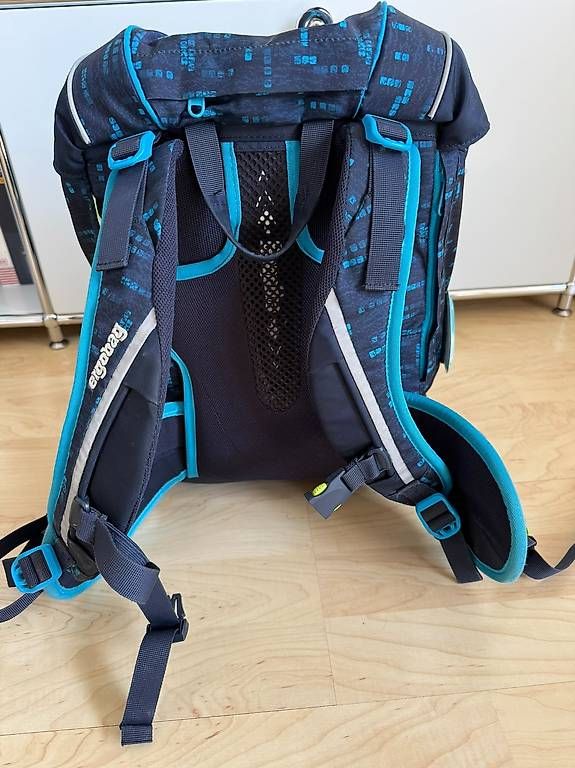 Ergobag Borse & Zaini: Ergobag Cubo light - Ergonomischer Schulranzen, verstellbar – Usato da Zürich venduto da dk-zh 2