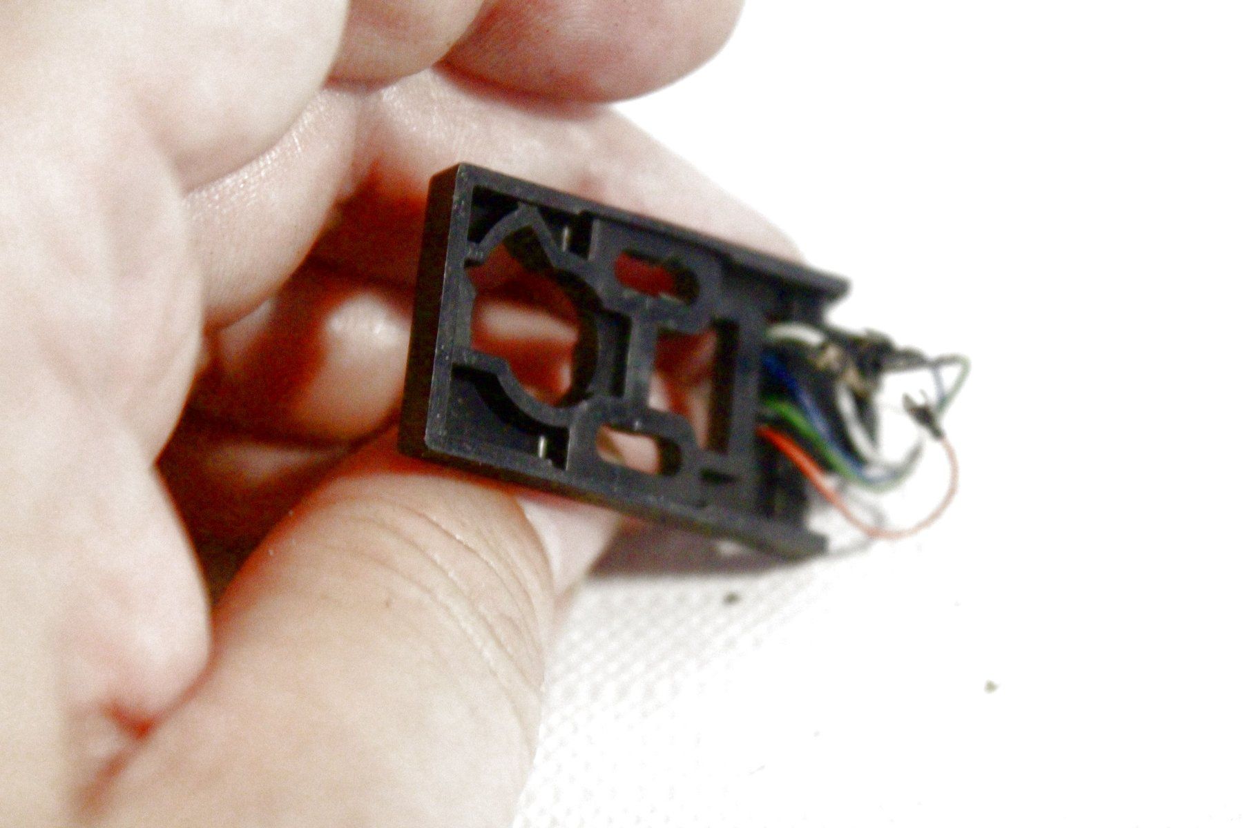 Dual Plattenspieler: Originaler DUAL TK 24 - Headshell - Einschub – Gebraucht aus Bern von kultiges 4