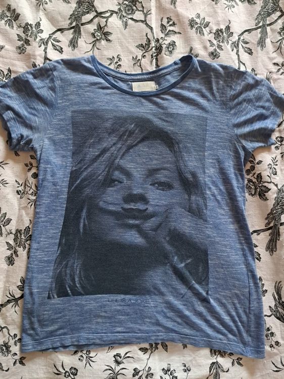 T shirt cheap kate moss moustache