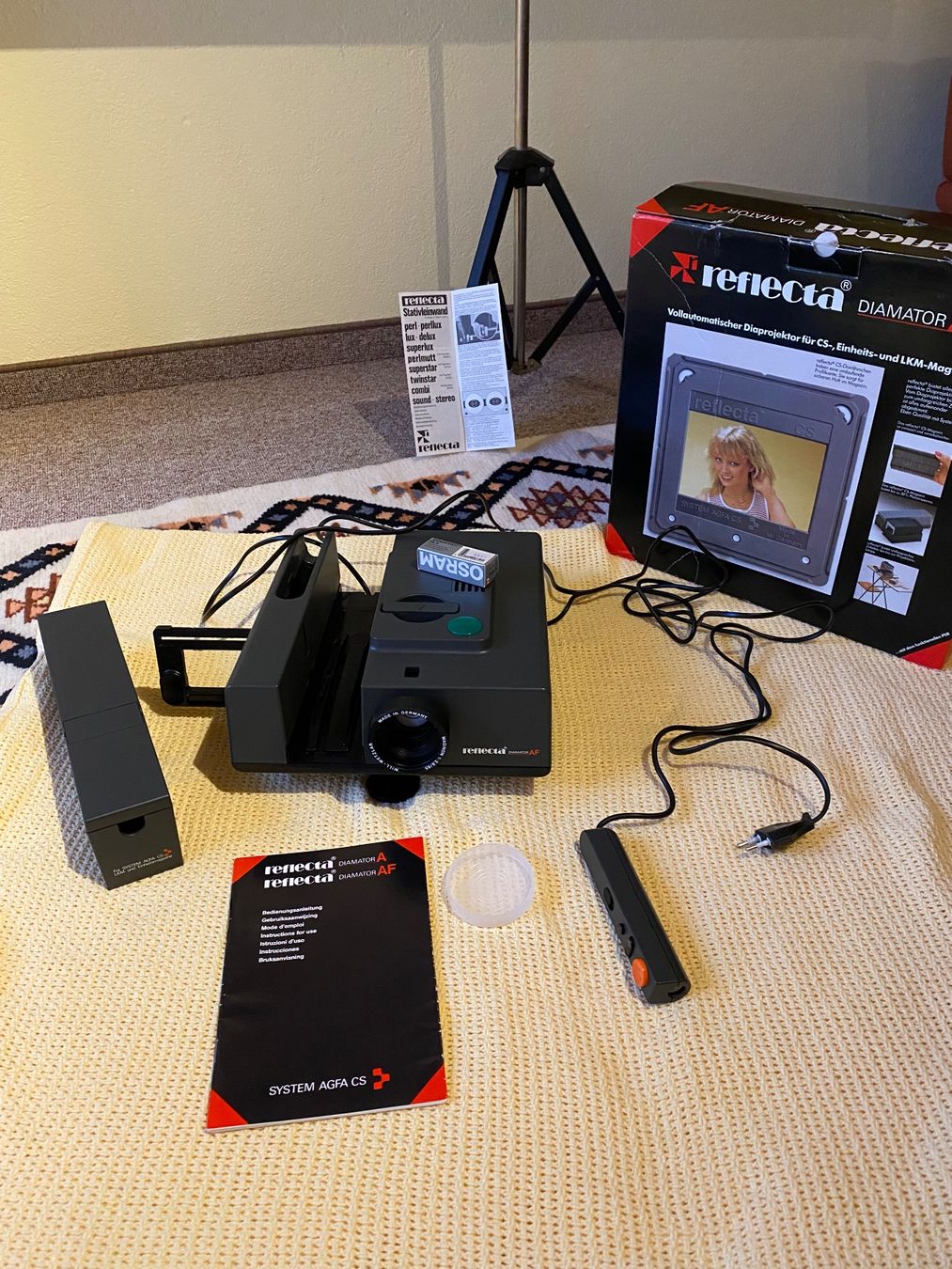 Home Cinema: Reflexhaft Diamator AF + Stativleinwand + 1000 Dias – Usato da Trübbach venduto da milaverano22 1