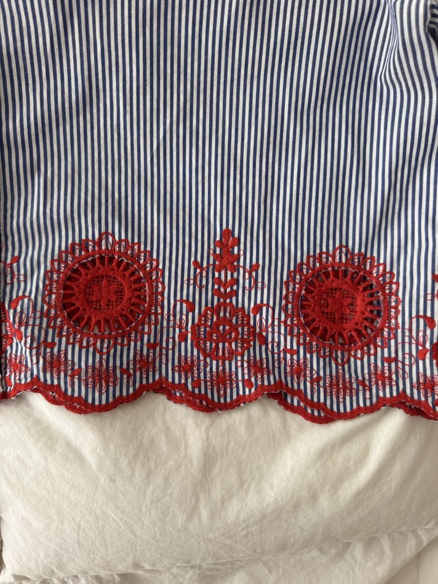 Zara Camicette: Chemise rayée bleue&blanche Zara Basic T.XL broderie rouge – Usato da Genève venduto da lejardindesvetements 2