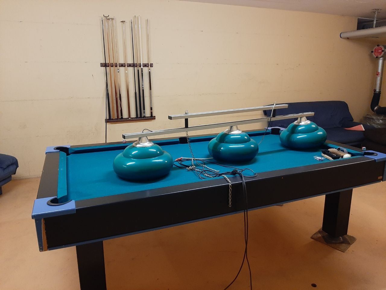 Tavoli da biliardo: Billard d'occasion – Usato da Le Vaud venduto da yve_zx77