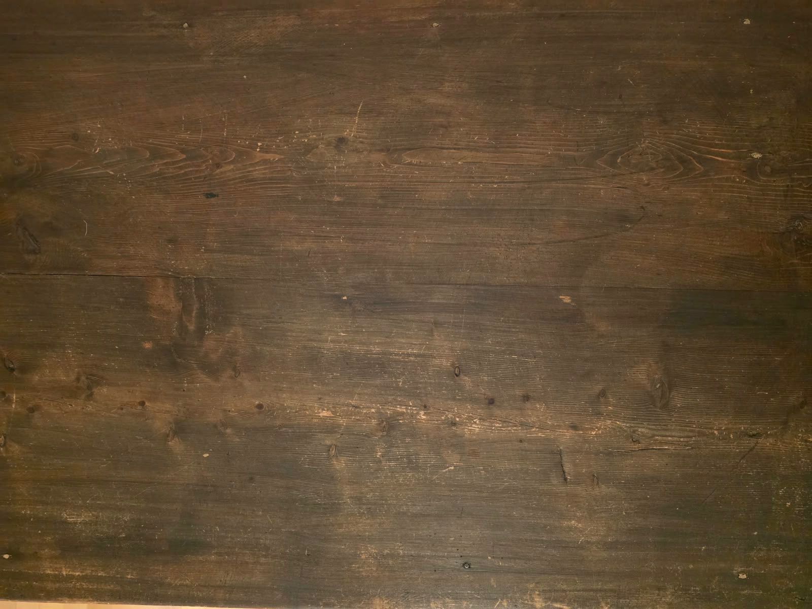 Tische: Schöner nostalgischer Holztisch – Gebraucht aus Luzern von SMOOS 2