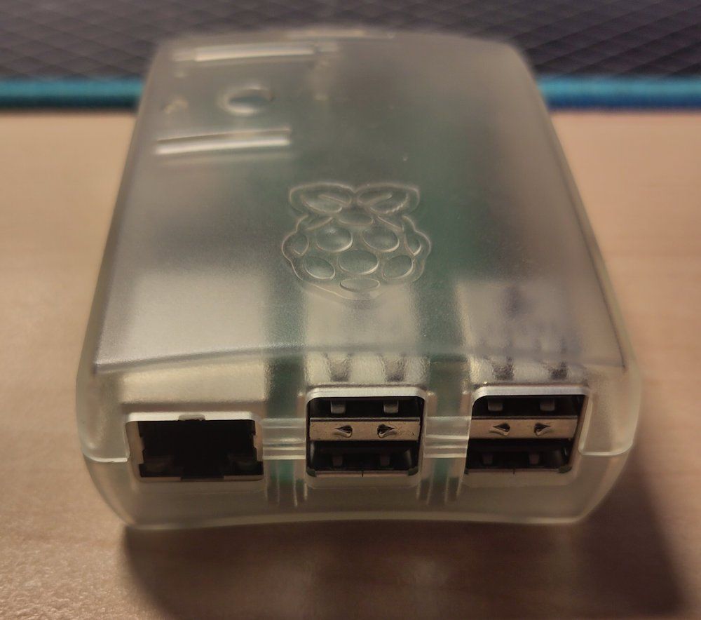 Raspberry Pi Mainboards: Raspberry Pi 2 Model B mit Gehäuse – Gebraucht aus Bubendorf von craniac 2