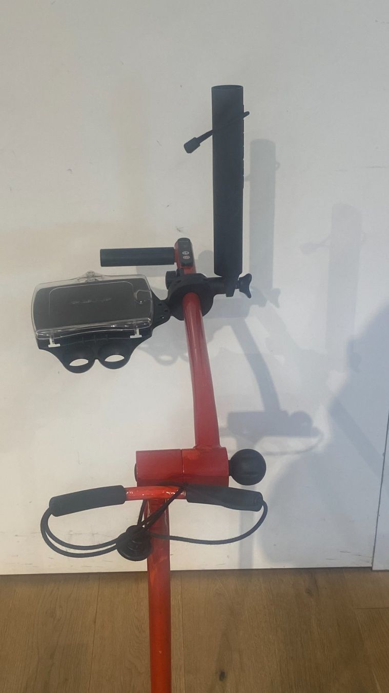 At-Hena Trolleys: at-hena Elektro Golf Trolley PACE rot – Gebraucht aus Dietikon von at-hena 1