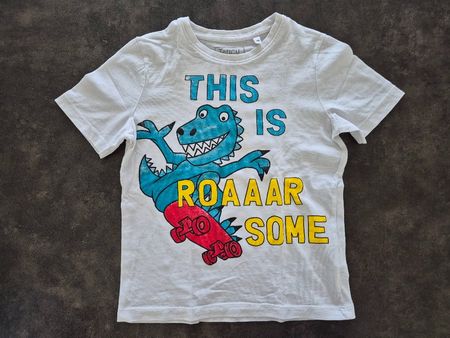 Cooles Dino T-Shirt, Gr.128