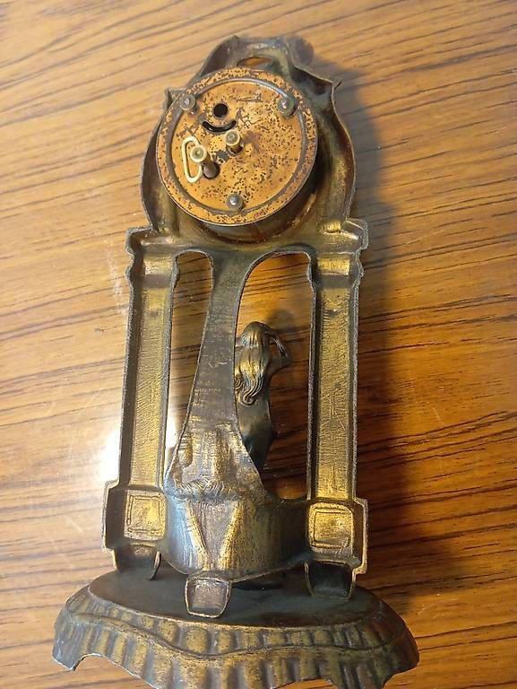 Orologi: Antike Uhr – Usato da Basel venduto da Petergunn 1