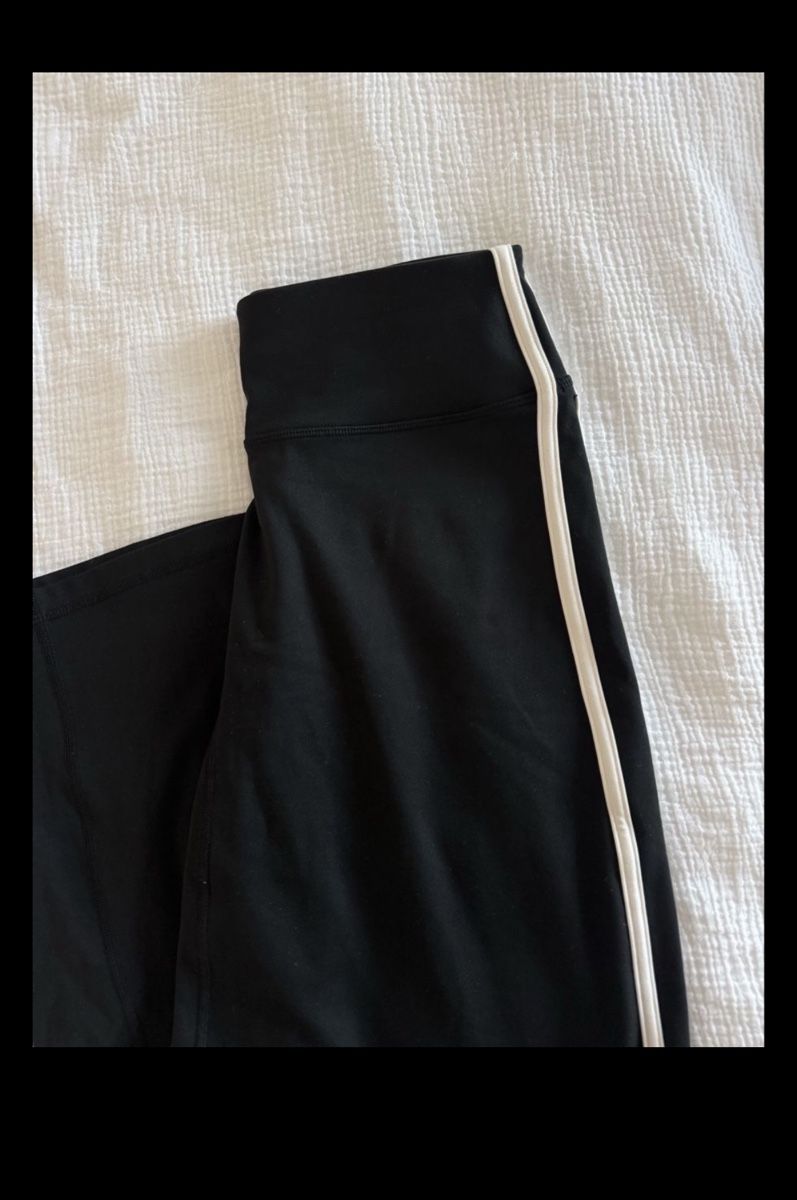 Teveo Leggings: Teveo Sportleggins Flared – D'occasion à Sisseln AG par tan_sln 1