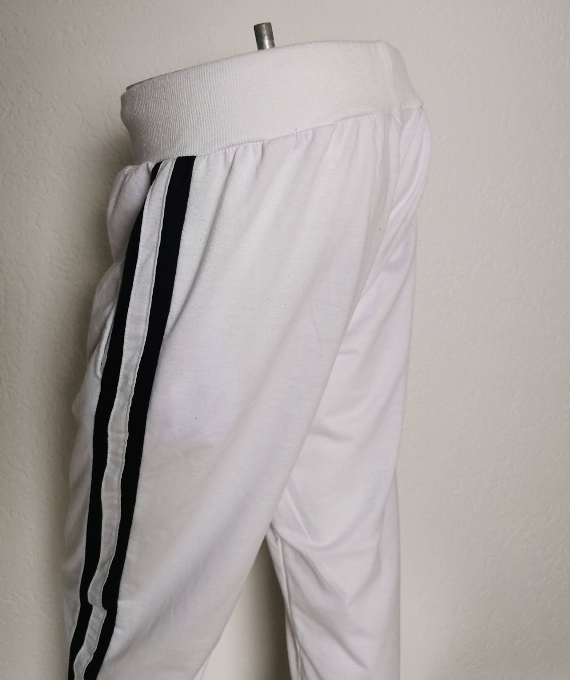 Pantaloni: Jogginghose / Trainerhose - S/M – Usato da Wettingen venduto da JasminL92-3 2