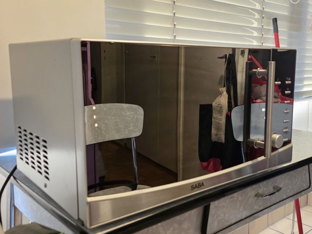 Backöfen: Four micro-ondes saba – Gebraucht aus Lausanne von van_y8sq