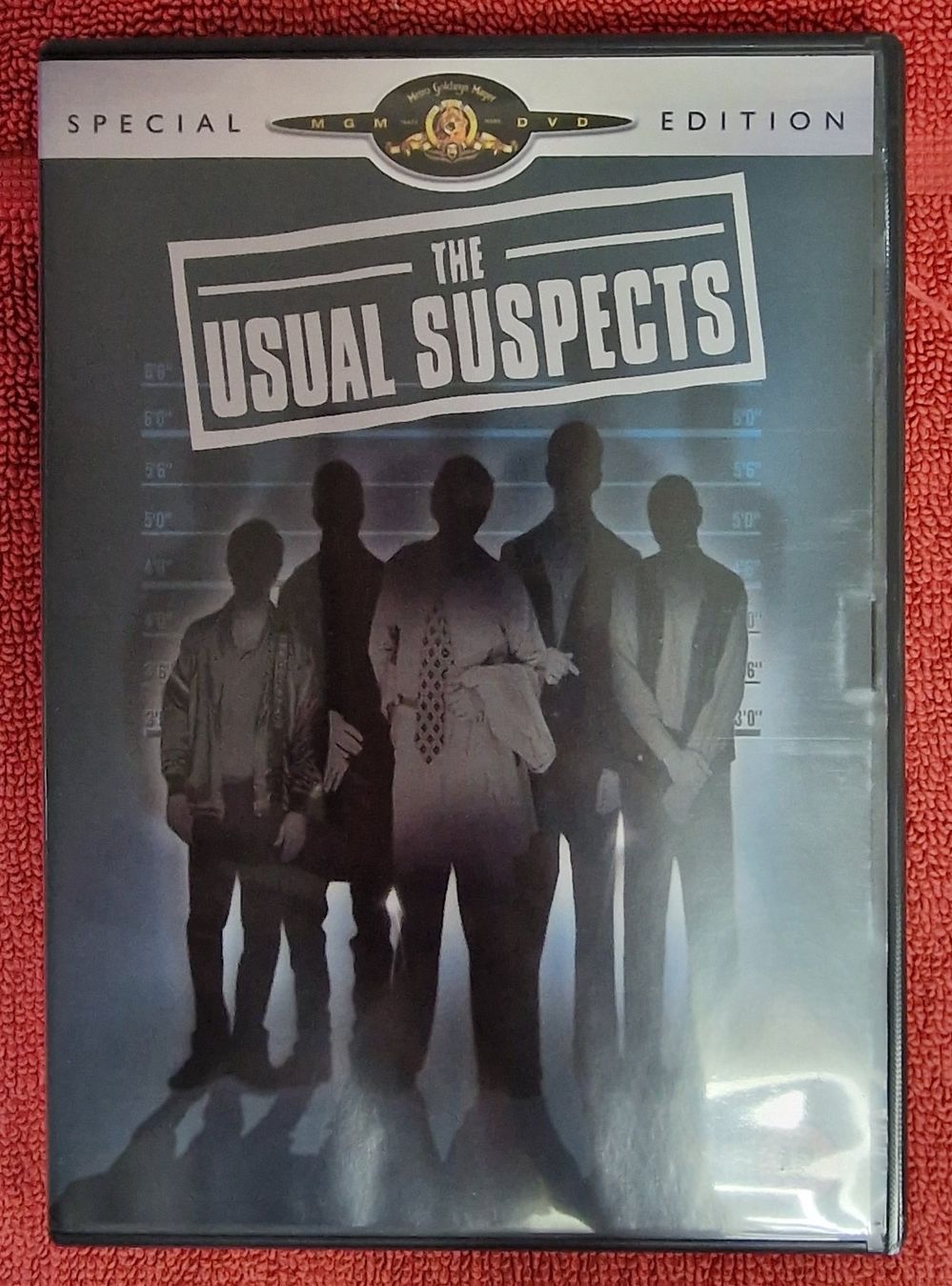 Alle DVDs: The Usual Suspects DVD UK Version – Gebraucht aus Basel von phi_8xhm