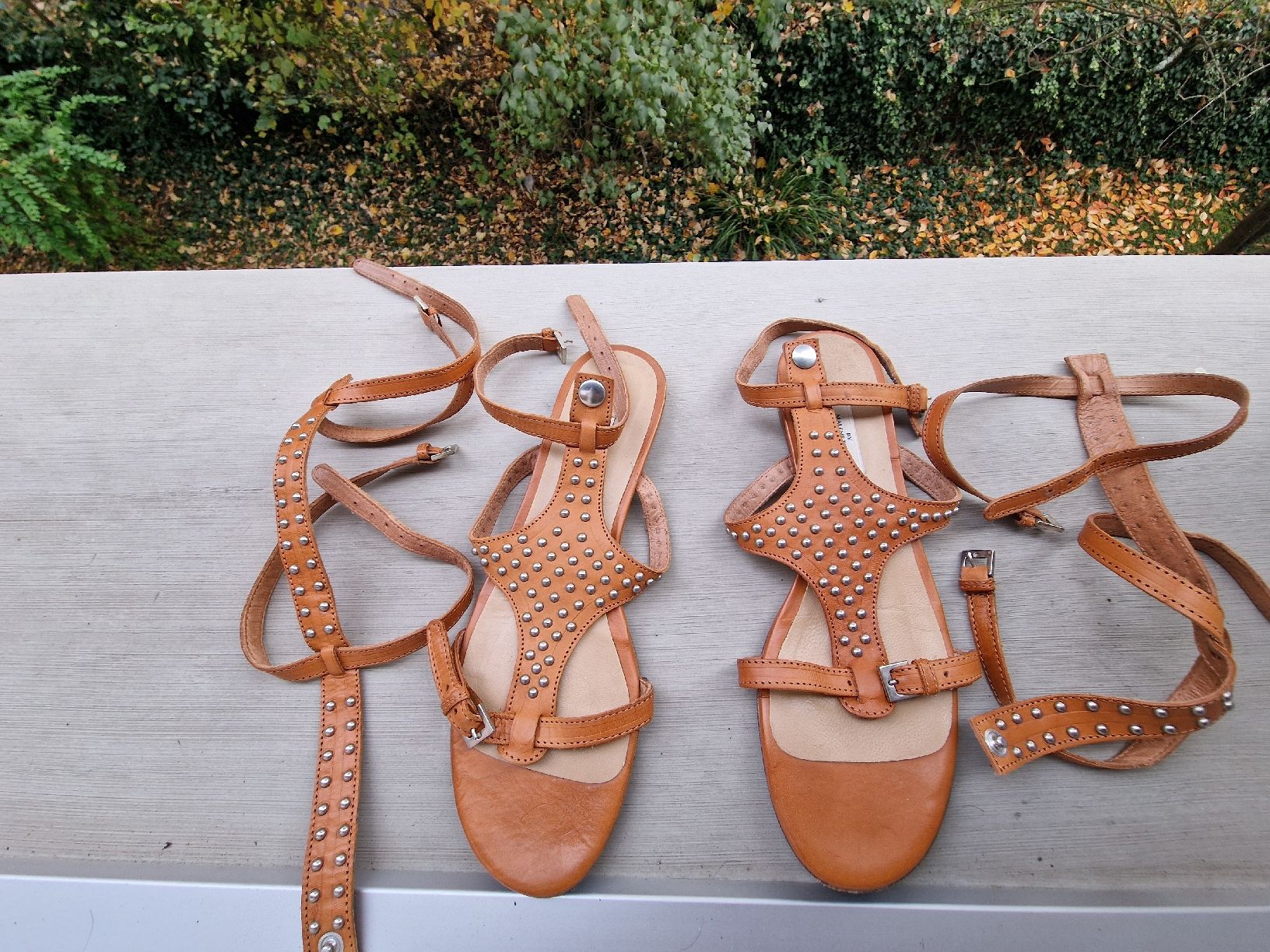 Scarpe da donna: Malene Birger Gladiator Sandals 38 – Usato da Basel venduto da chingson