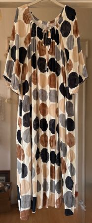 MAXI ROBE EN VISCOSE!! M/L SOLDES DE FIN DE SAISON