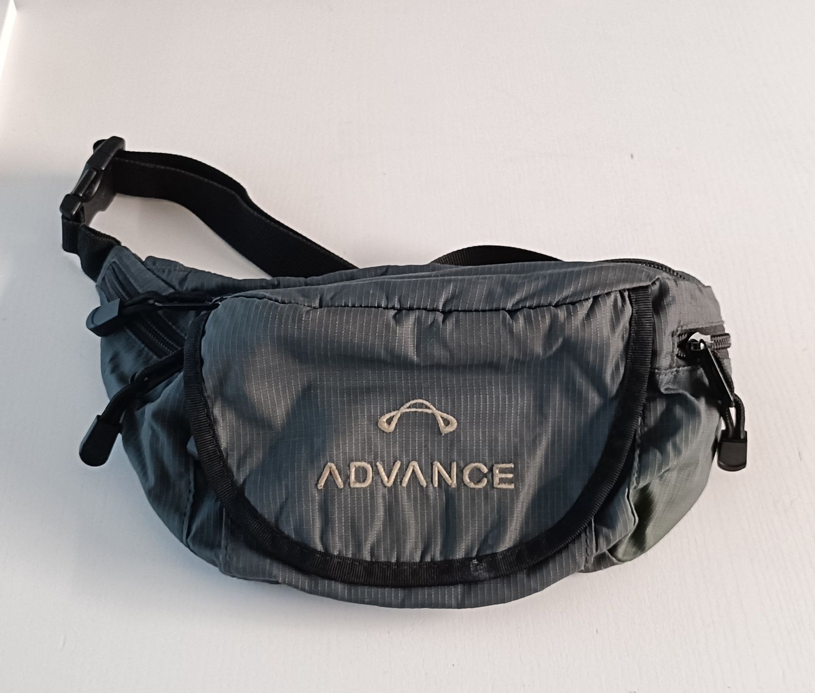 Borse: Advance Huberta Lenden-Tasche – Usato da Zürich venduto da minthral