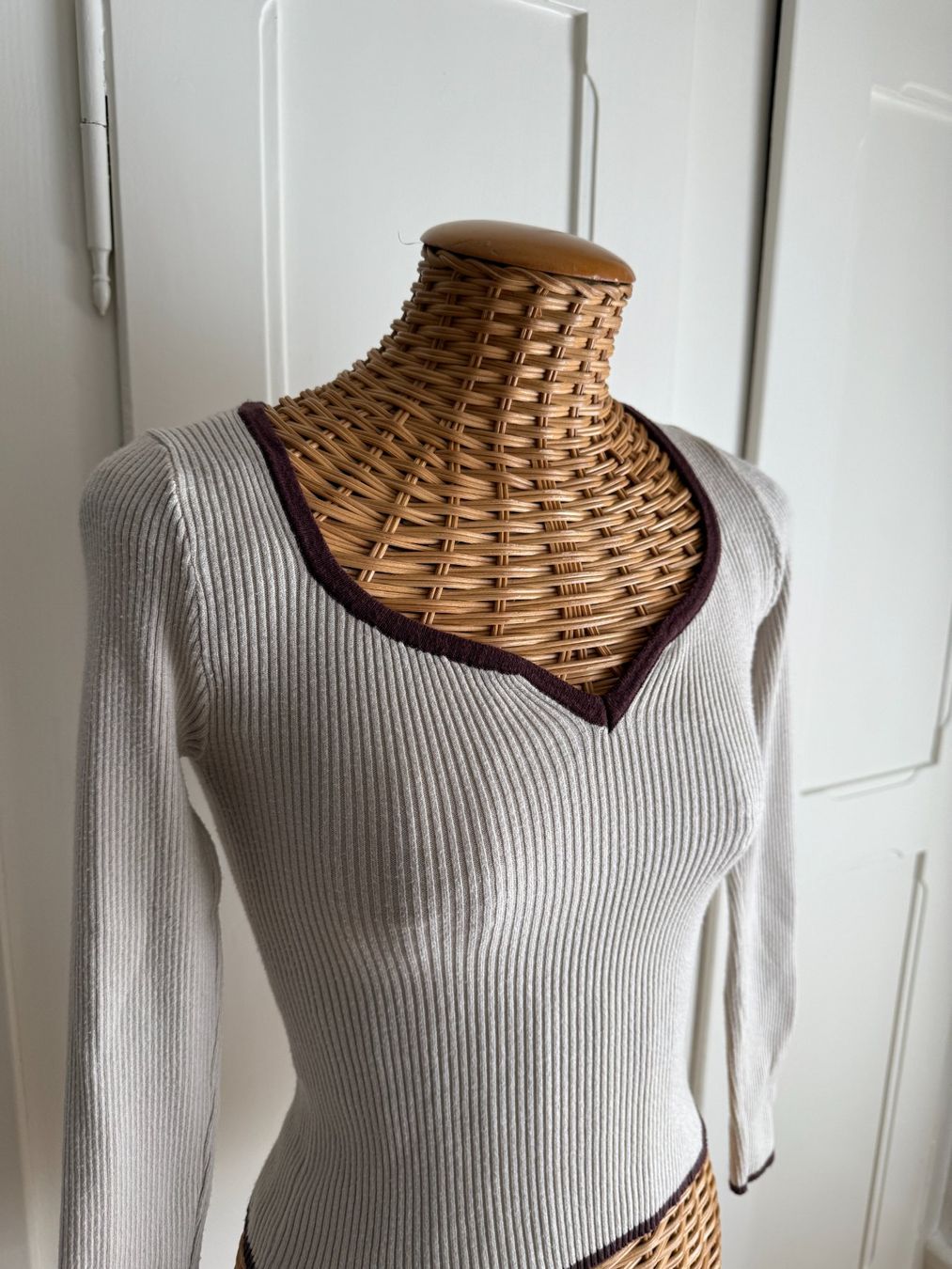 Shein Maglioni & Felpe: Feinstrick Rippenpullover beige XS – Usato da Zürich venduto da Diazaio 1