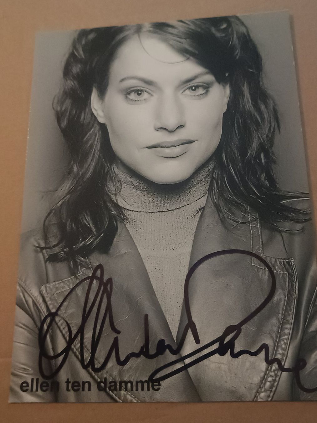 Autografi: Ellen ten Damme - handsigniert – Usato da Menziken venduto da Artographs