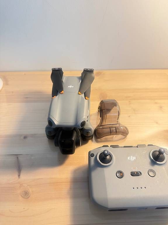 Modellismo RC: DJI Air 3  – Usato da S. Antonino venduto da sci_2kfb