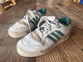 Vintage Adidas Sneakers 37