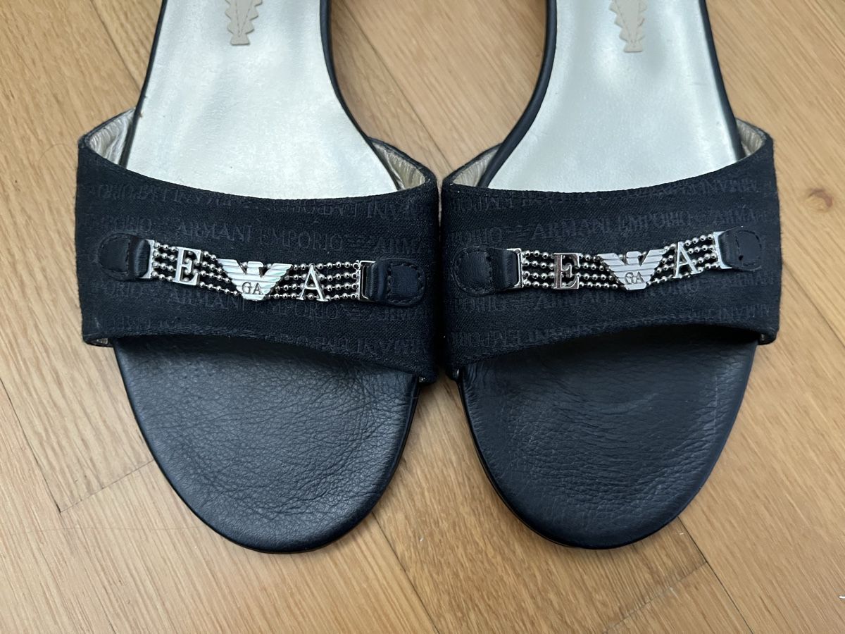 Armani Scarpe da donna: Emporio Armani kitten heels – Nuovo (secondo la descrizione) da Basel venduto da yaa_55fw 2
