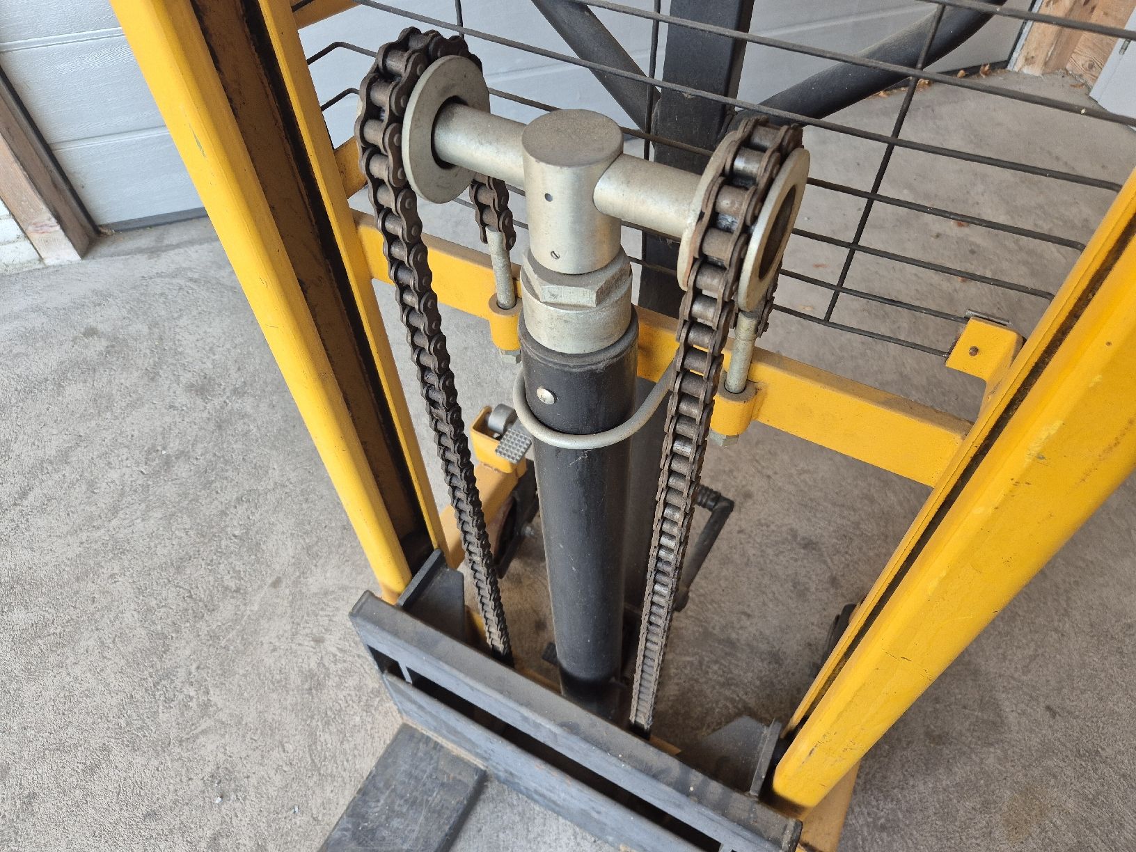 Carrelli elevatori e a forche: Hochhubwagen manuell – Usato da Hitzkirch venduto da VintageForst 4
