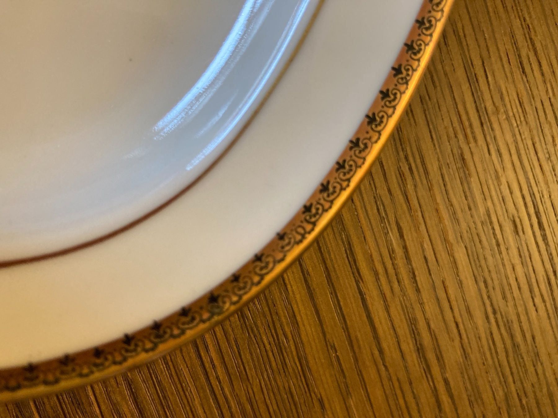 Set di piatti: Geschirrset Langenthal, vintage, 22-teilig – Usato da Luzern venduto da AM2nd 7