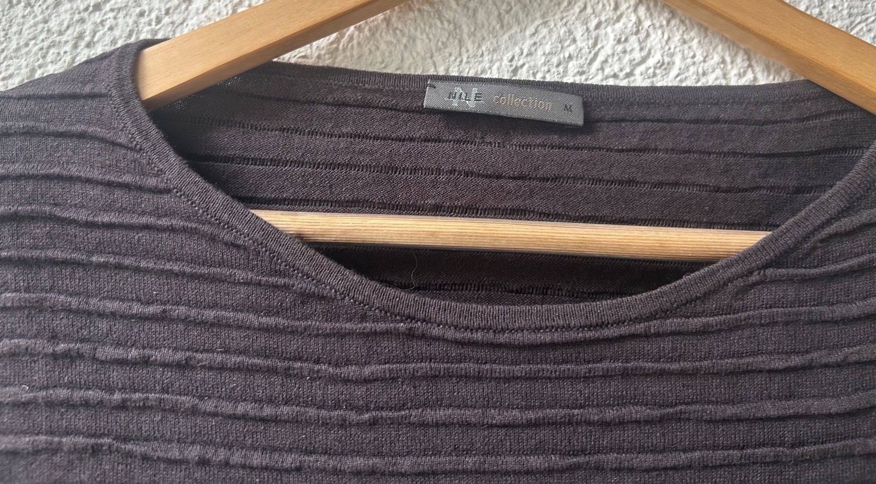 Nile Kleider: NILE Kleid – Gebraucht aus STUDEN BE von SMIROS 2