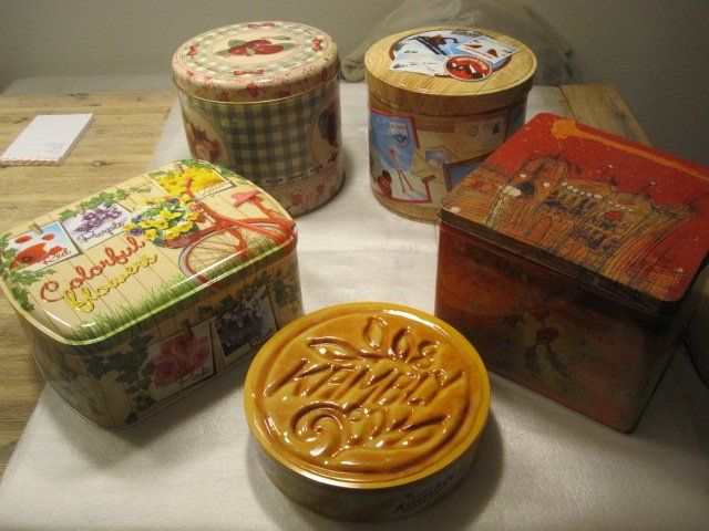 Alle Dekorationen: Keksdosen – Gebraucht aus Ehrendingen von salvi1995