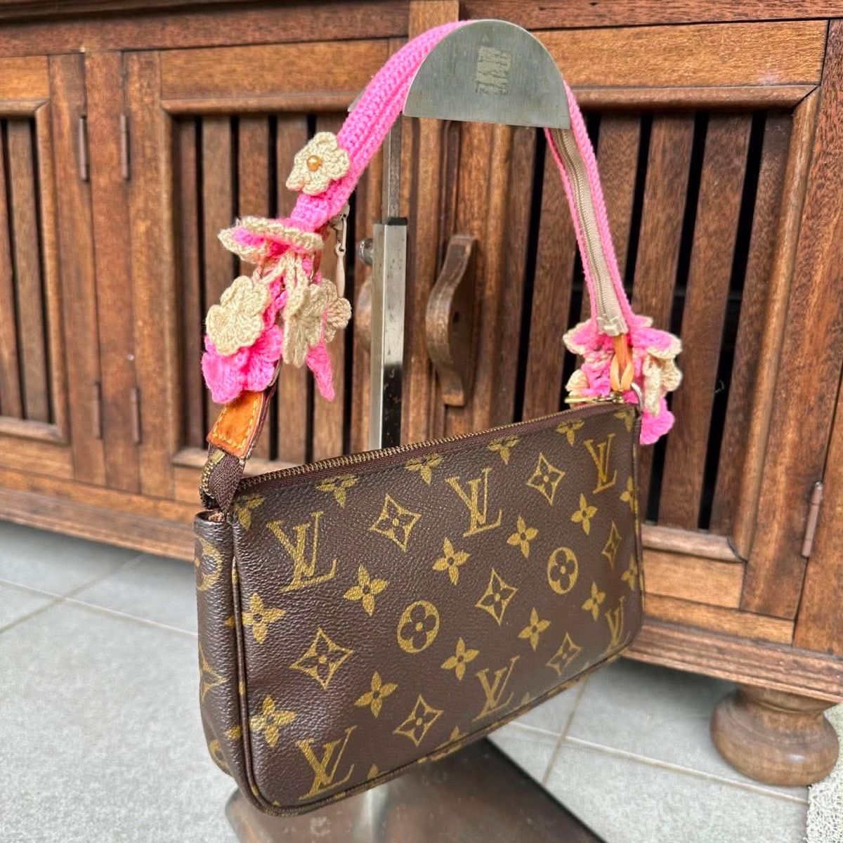 Louis Vuitton Taschen für Damen: Louis Vuitton Pochette Monogram  – Gebraucht aus Widnau von Pukpan_99 1
