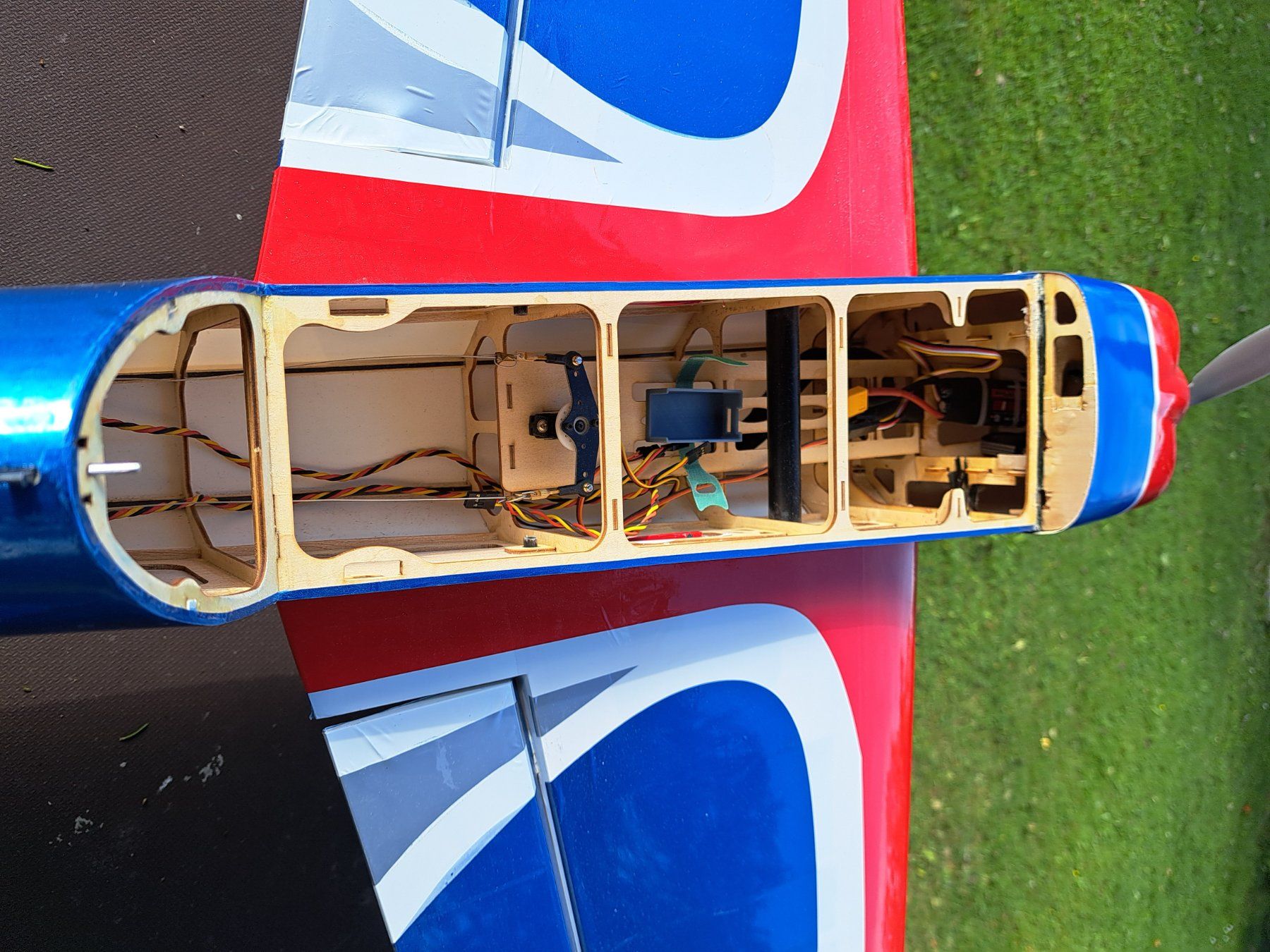 RC Modellbau: Edge 1400mm – Gebraucht aus Lengnau AG von Martinwh99 4