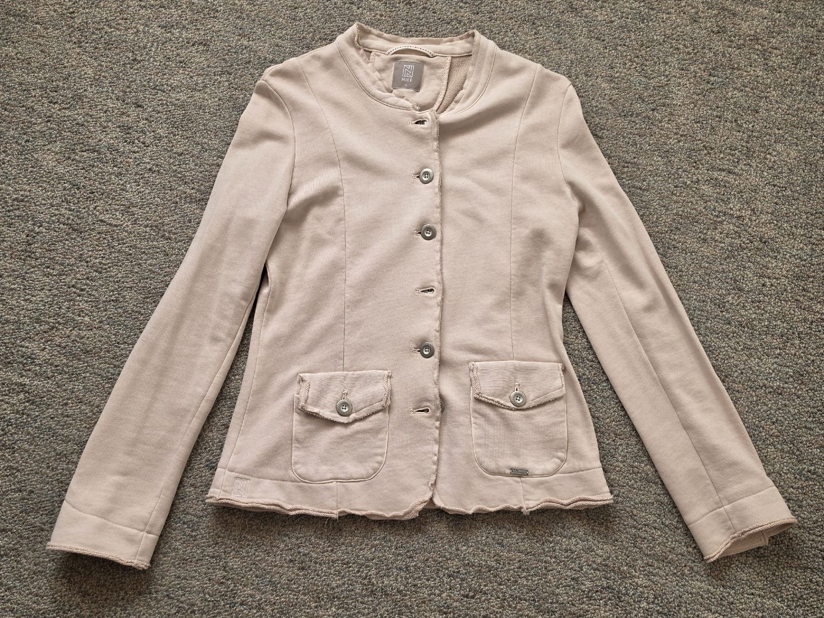 Nile Giacche: NILE BLAZER BEIGE GR.S – Usato da Adlikon venduto da jahr01