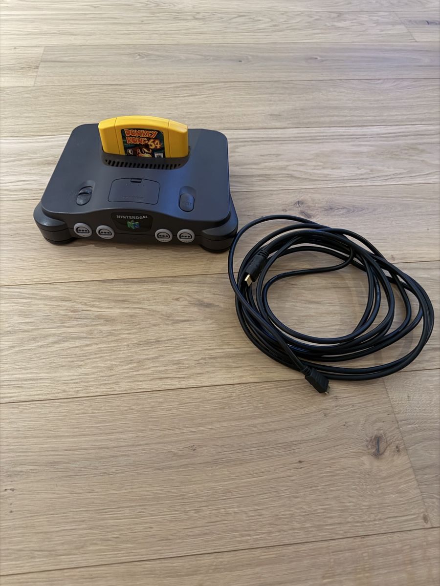 Nintendo Console: Nintendo 64 Konsole NTSC mit HDMI Umbau – Usato da Balzers venduto da luk_6d2y