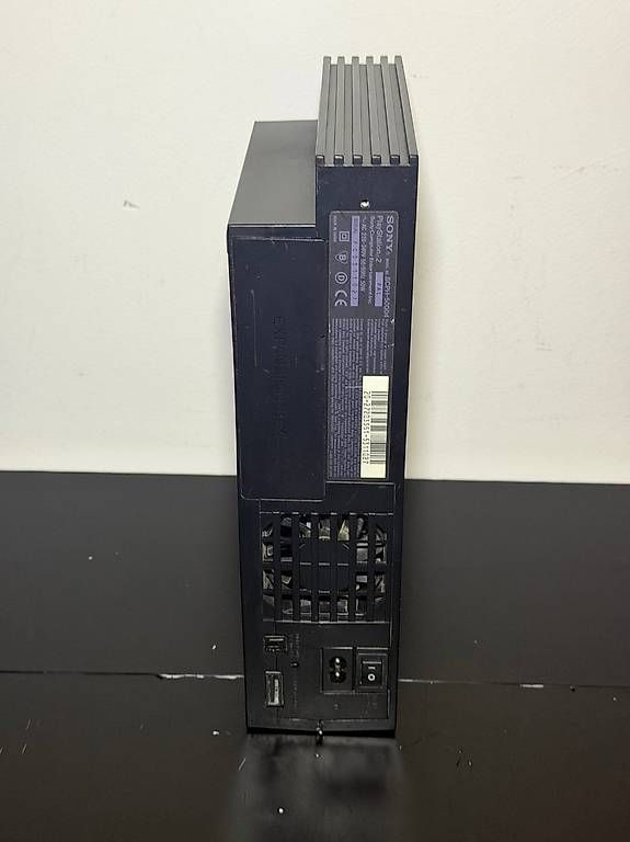 Konsolen: PlayStation 2 FAT SCPH-50004 complet – Gebraucht aus Ulmiz von CrisCom 2