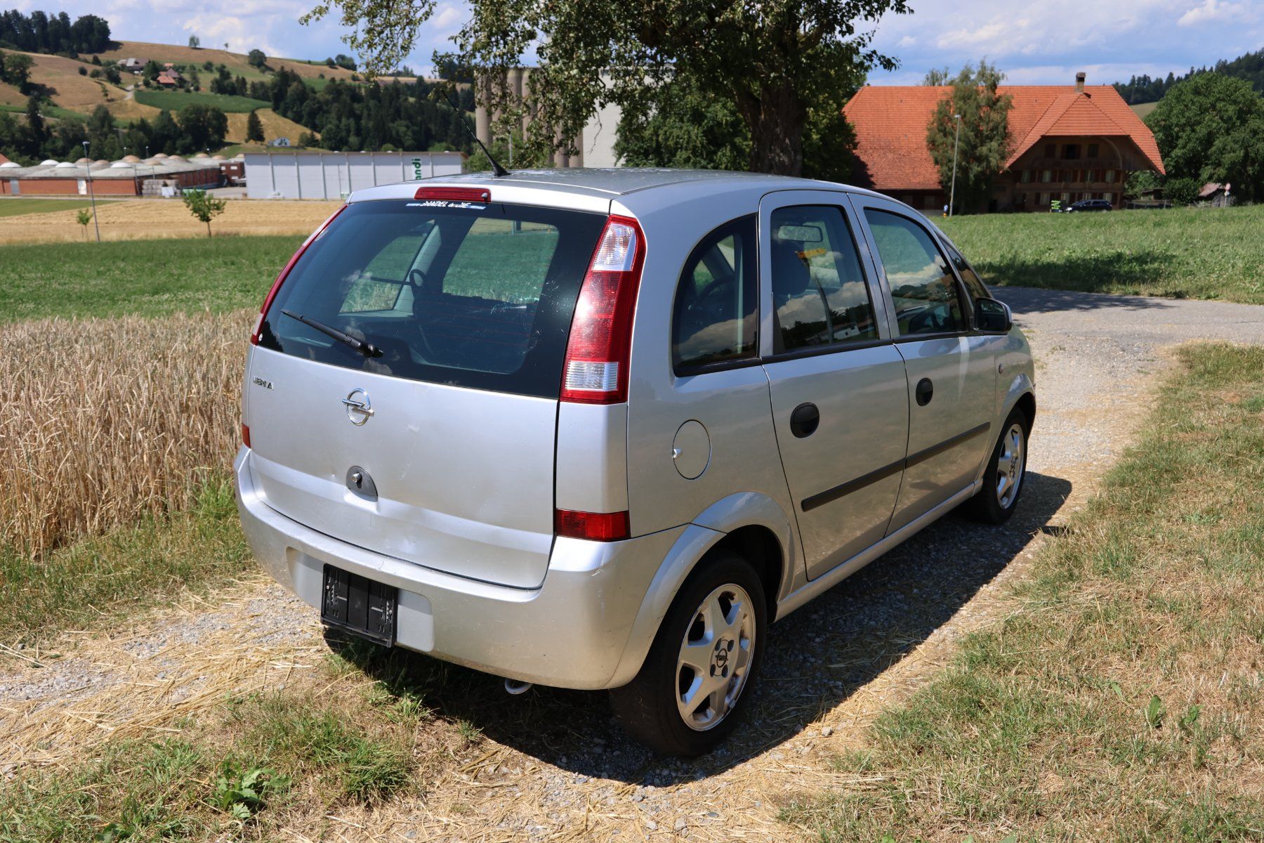 Opel Autos: Opel Meriva A 1.6i – D'occasion à Huttwil par gropsuhu 2