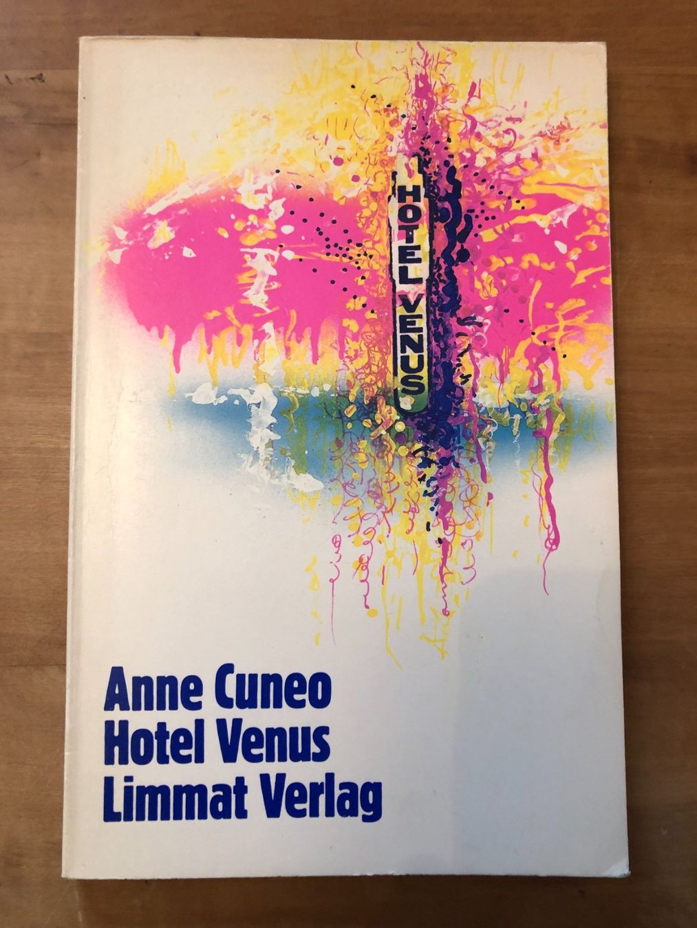 Libri: Anne Cuneo: Hotel Venus – Usato da Zürich venduto da allp