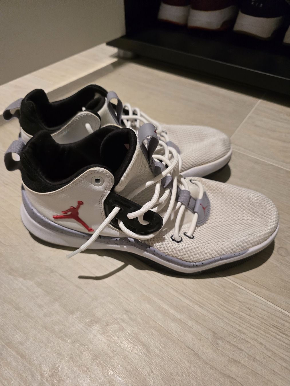 Jordan Scarpe da uomo: Nike Jordan DNA White Size 41 – Usato da Dompierre FR venduto da Naitcir 2