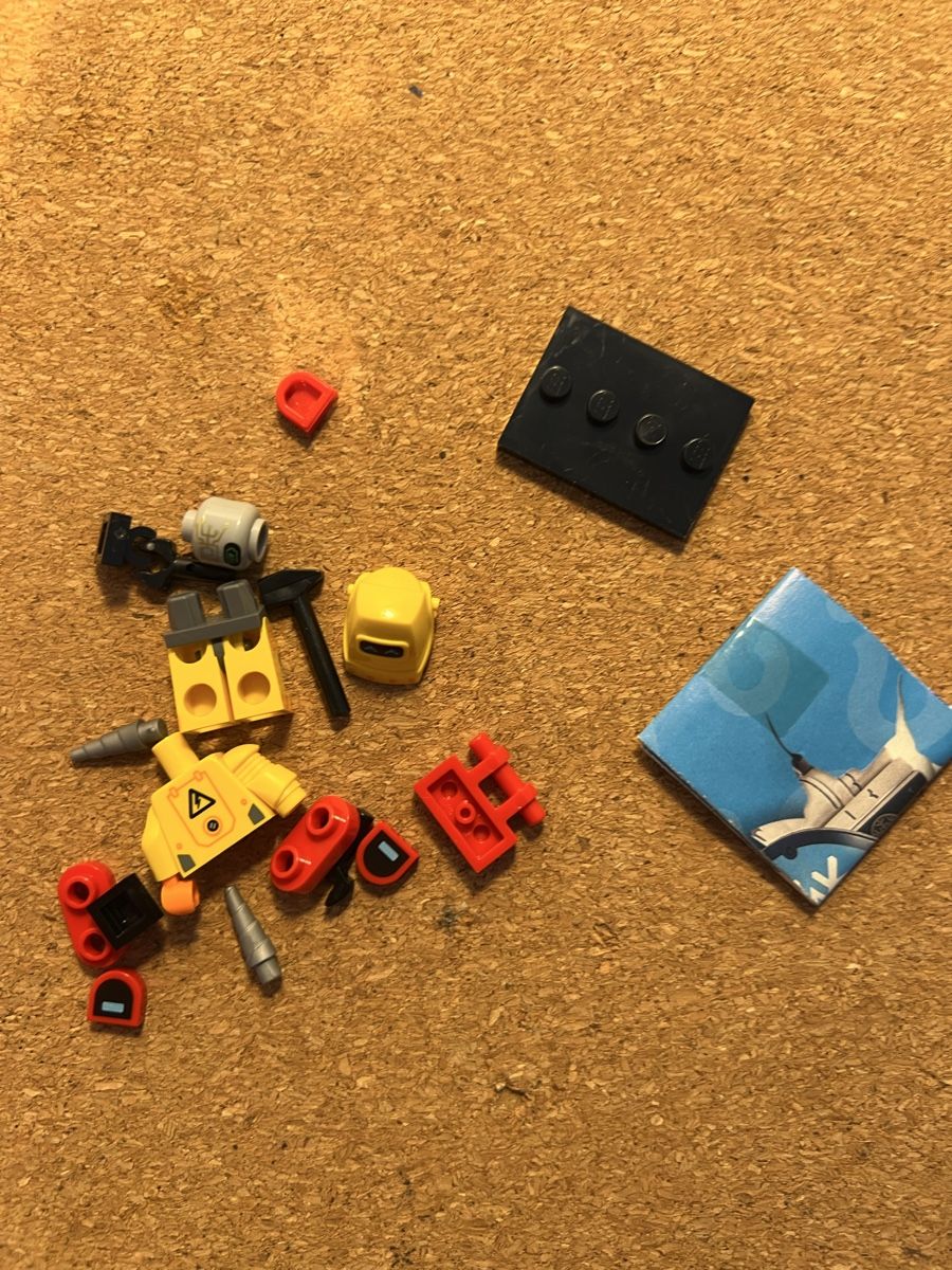 Lego Kit di costruzioni: Lego Minifigures serie 22 – Nuovo (secondo la descrizione) da Giubiasco venduto da Simone927lilla 1