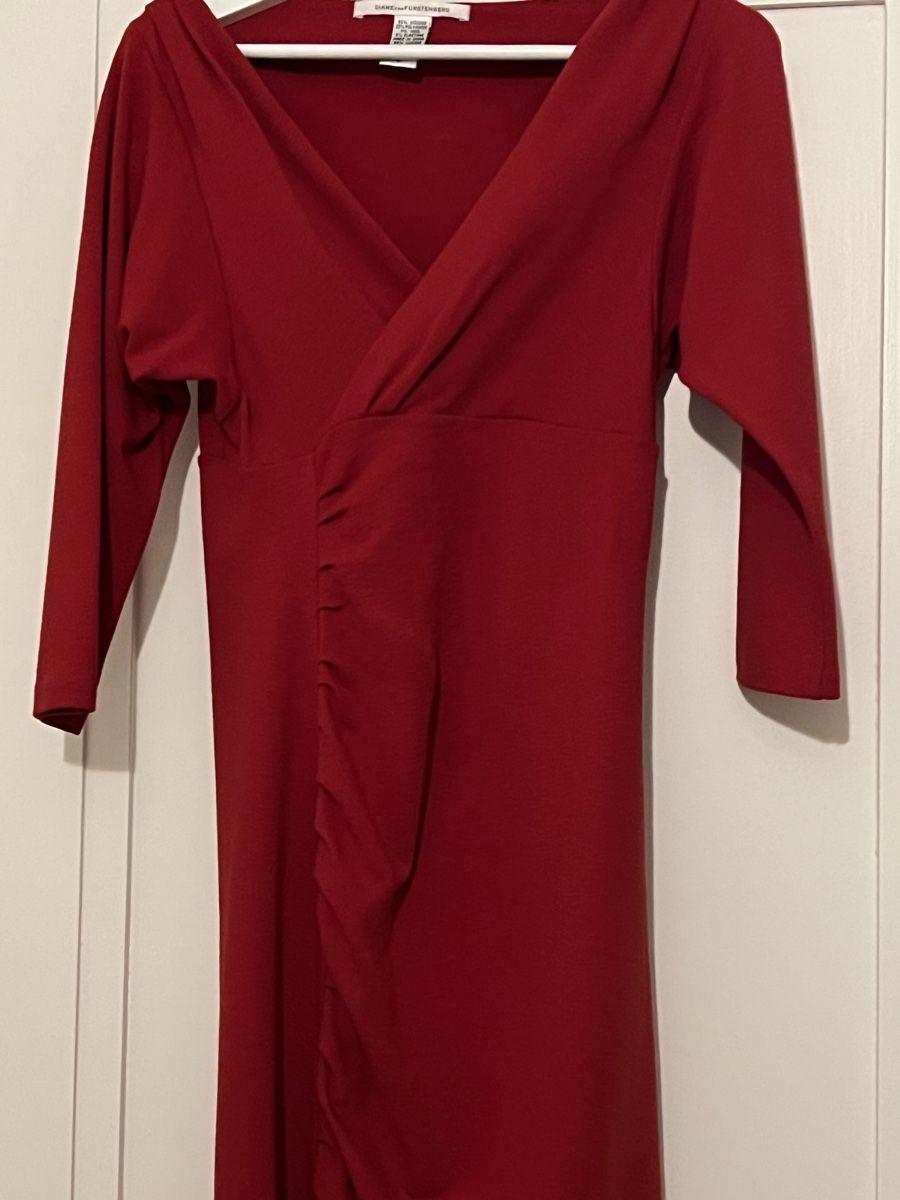 Diane von Furstenberg Vestiti: Diane von Furstenberg Kleid rot GrösseS 36 – Usato da Zürich venduto da Ju777