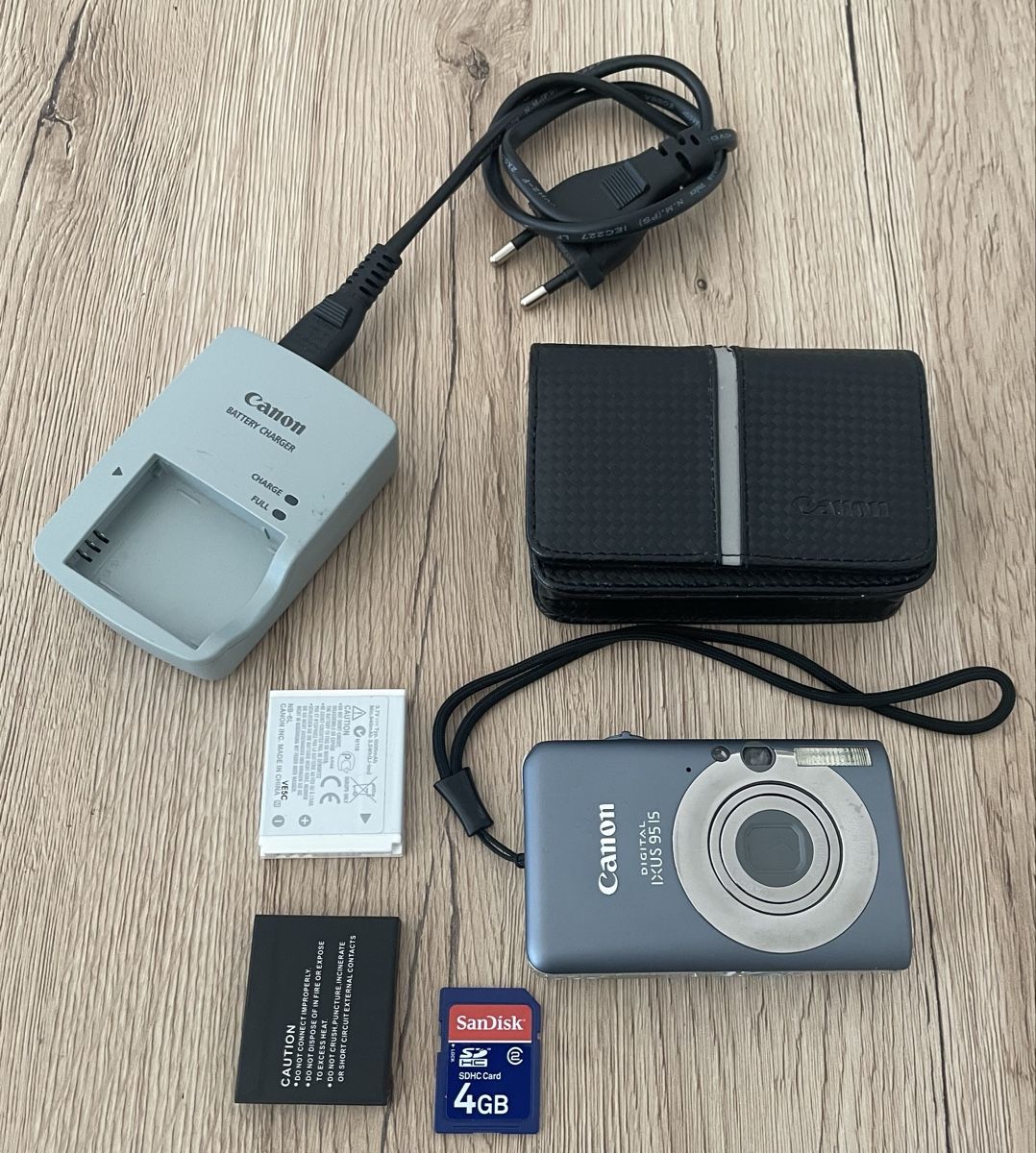 Canon Kamera: CANON DIGITALKAMERA – Gebraucht aus Plons von wartauchris